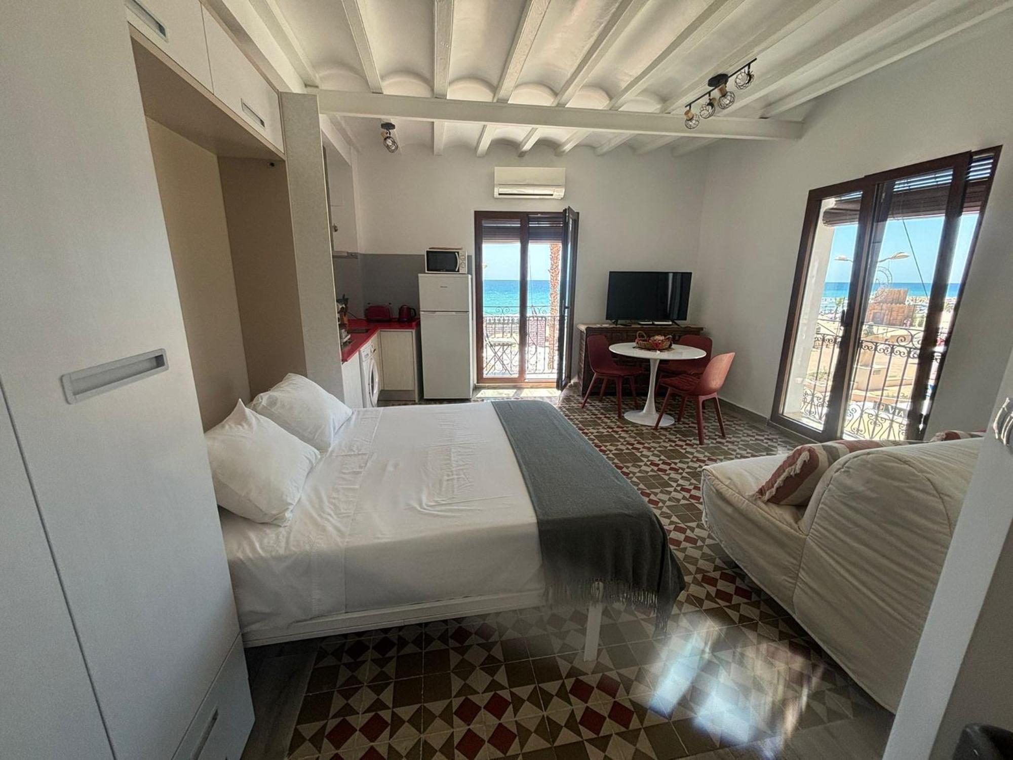 Апартаменти H&B Costablanca Ла-Віла-Джойоза Екстер'єр фото