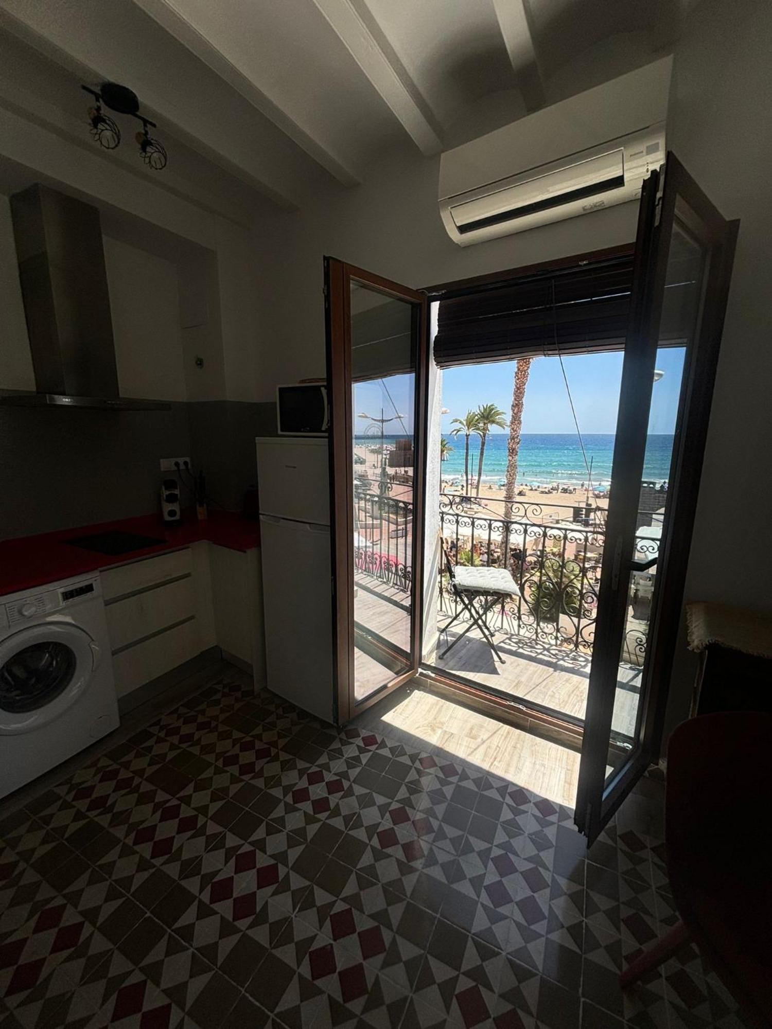 Апартаменти H&B Costablanca Ла-Віла-Джойоза Екстер'єр фото